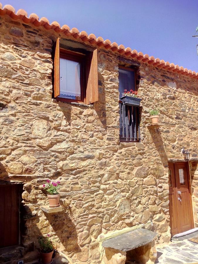 Vila Refugio Do Raposo/Casa Deneb Montes da Senhora Exteriér fotografie